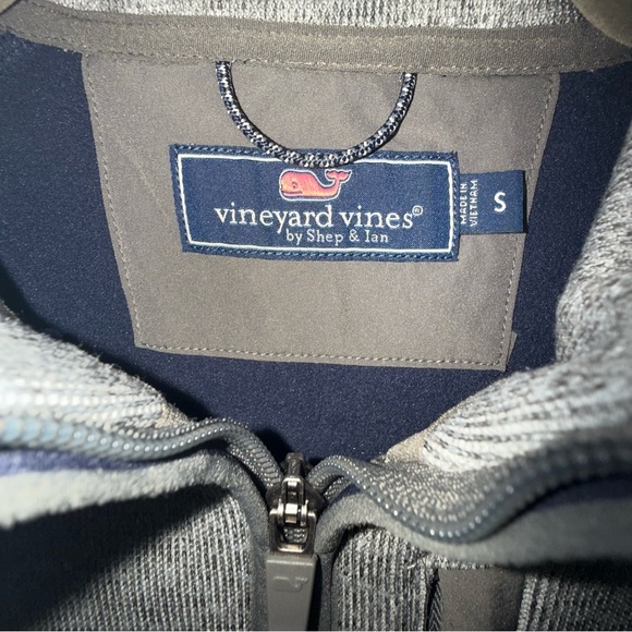 Vineyard Vines Gray Quarter-Zip Pullover - Picture 3 of 7